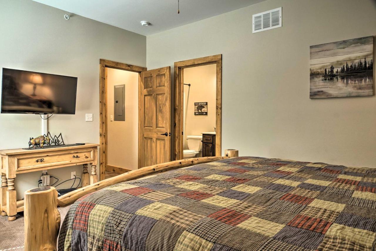 Branson West Cabin With Pool Access And Golfing Eksteriør billede